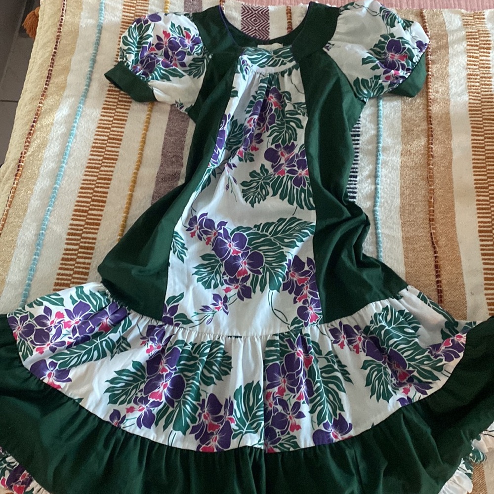 COPY - Vtg ‘Lucky You Hawaii’ Muumuu Sz S-M